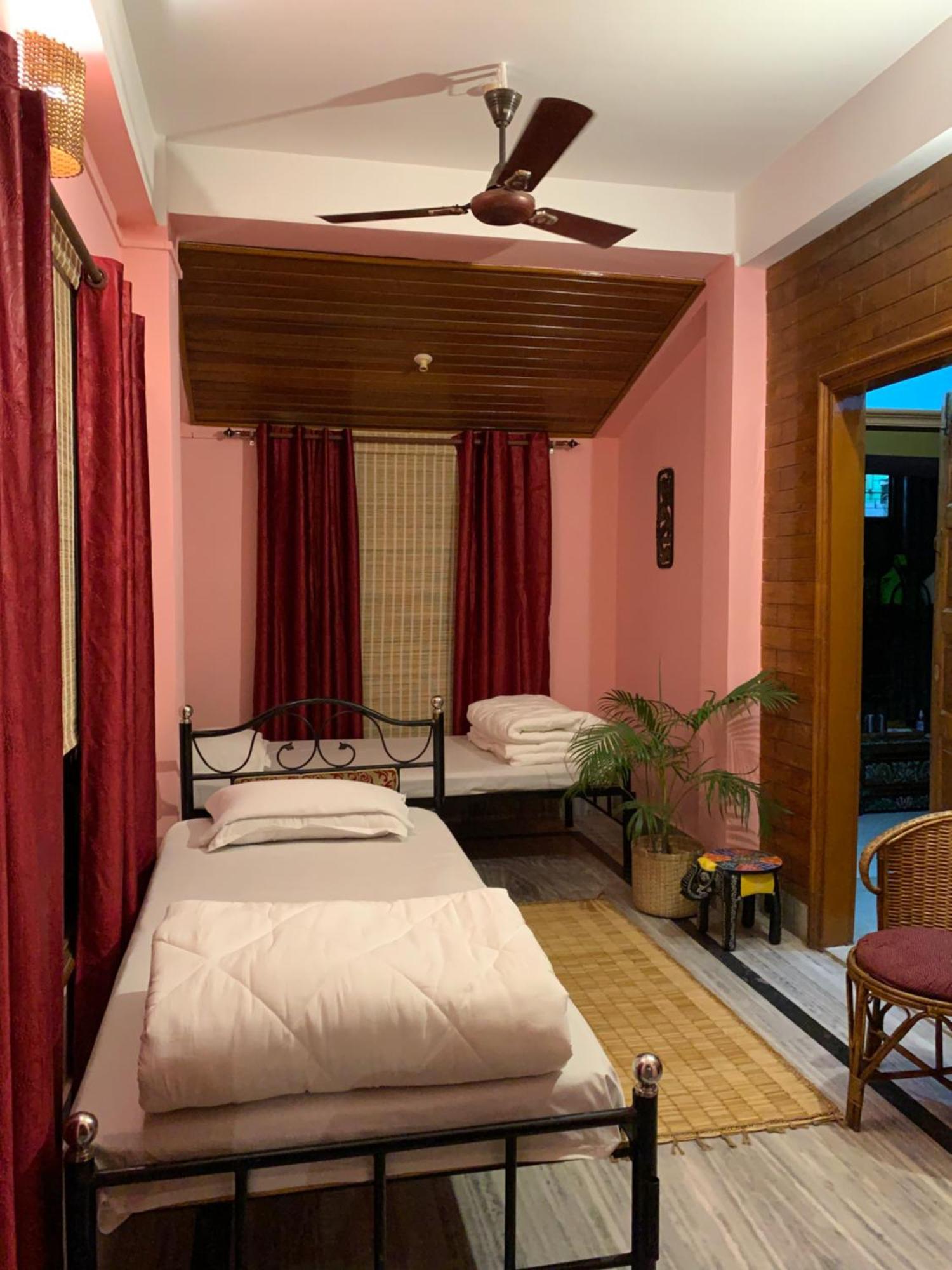 Assam Home Hostel Project Guwahati Phòng bức ảnh